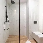 Esperia Hotel 4*