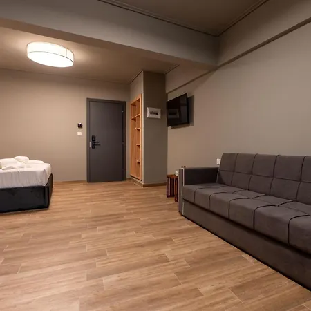 Esperia Hotel 4*